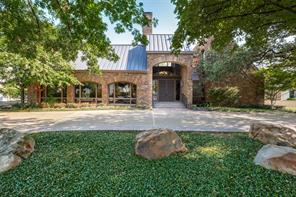 3848 Potomac Avenue - Photo 1