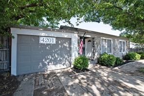4201 Southwest Boulevard - Photo 1