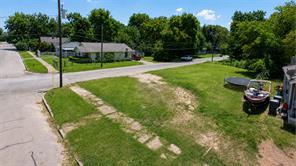 600 Preston Street - Photo 3