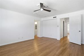 5810 Marina Drive - Photo 18