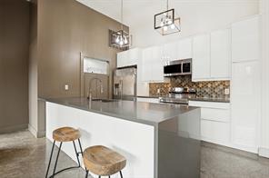 2502 Live Oak Street - Photo 3