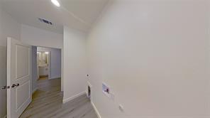 1009 Dubois Street - Photo 16