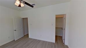1009 Dubois Street - Photo 7
