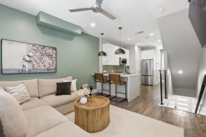 1118 Galveston Avenue - Photo 16