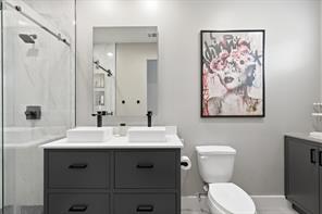 1118 Galveston Avenue - Photo 3