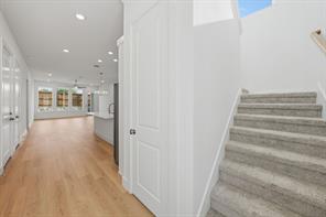 328 Chestnut Street - Photo 4