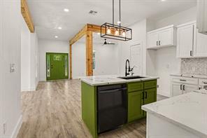 2611 Bourland Street - Photo 10