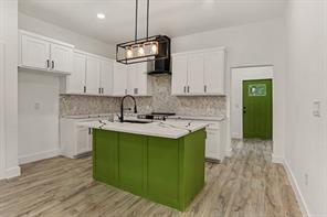 2611 Bourland Street - Photo 13