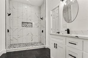 2611 Bourland Street - Photo 17