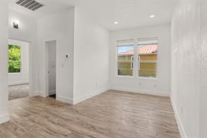 2611 Bourland Street - Photo 21
