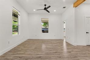 2611 Bourland Street - Photo 7