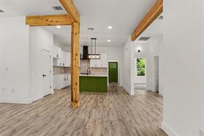 2611 Bourland Street - Photo 9