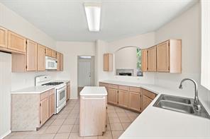 1813 Pendleton Road - Photo 6