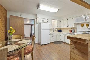7811 FM 35 - Photo 17
