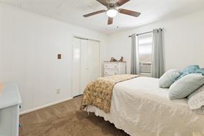 7811 FM 35 - Photo 22