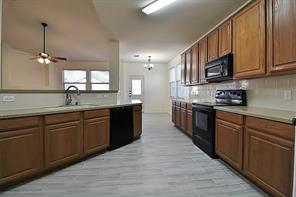 10125 Sourwood Drive - Photo 6