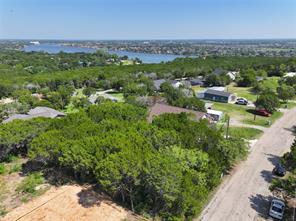 1012 Scenic Drive - Photo 2