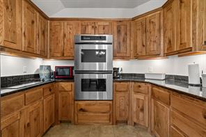 1261 Newcastle Drive - Photo 13