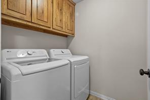 1261 Newcastle Drive - Photo 6