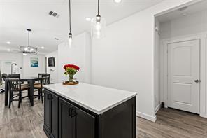 322 E Walnut Street - Photo 15