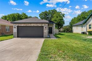 322 E Walnut Street - Photo 2