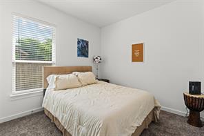 322 E Walnut Street - Photo 20