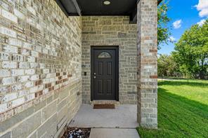 322 E Walnut Street - Photo 3