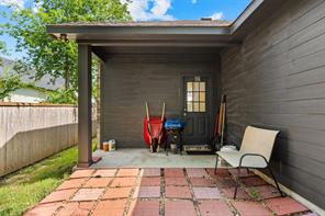 322 E Walnut Street - Photo 35