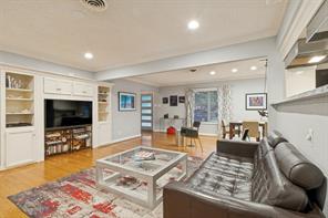 10615 Longmeadow Drive - Photo 7