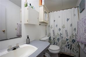 15960 Four Oaks Drive - Photo 15