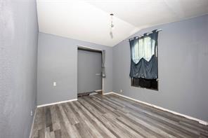 15960 Four Oaks Drive - Photo 32