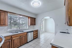 1311 Glenhaven Drive - Photo 5