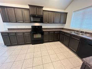 4665 Elderberry Street - Photo 8