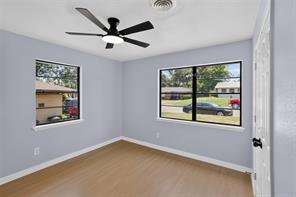 5473 Wayside Avenue - Photo 10