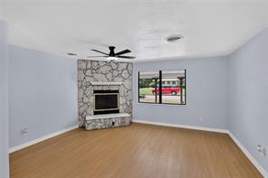 5473 Wayside Avenue - Photo 4