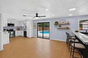 5473 Wayside Avenue - Photo 5