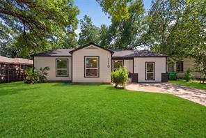 1110 Ryan Avenue - Photo 1