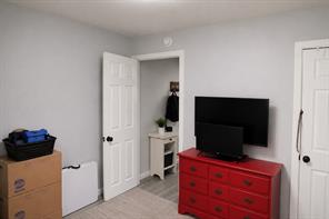 941 Central Street - Photo 14