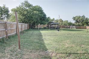 941 Central Street - Photo 27