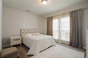 211 Sterling Heights - Photo 13
