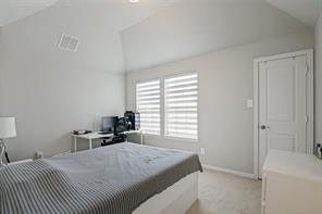 211 Sterling Heights - Photo 19