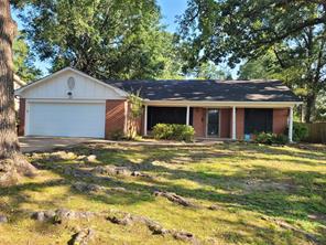 2840 HUBBARD - Photo 1