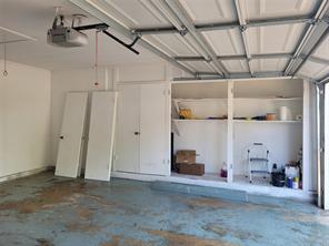 2840 HUBBARD - Photo 36
