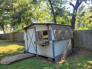 2840 HUBBARD - Photo 39