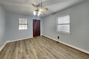 1913 Briarwood Drive - Photo 13
