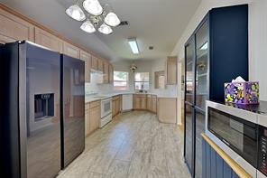 1716 Alpine Drive - Photo 4