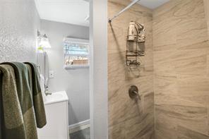 1227 Wilbur Street - Photo 31