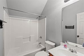 1025 Devonshire Drive - Photo 36