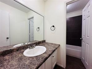 8109 Foxfire Lane - Photo 10