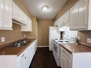 8109 Foxfire Lane - Photo 19